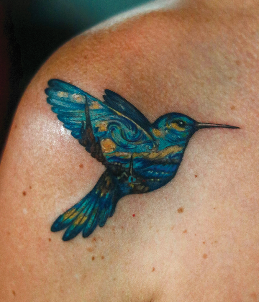 hummingbird tattoo on shoulder